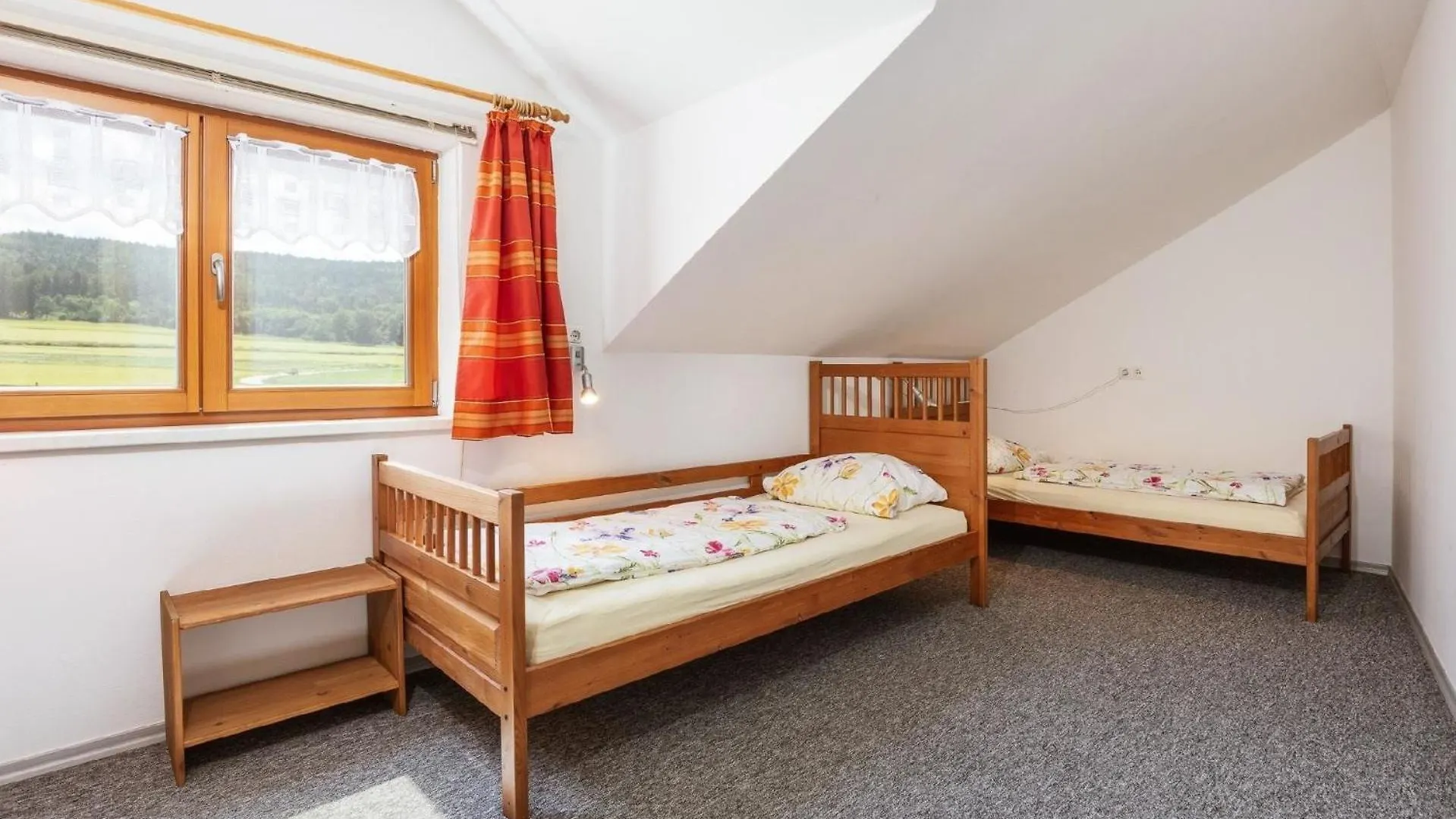 Komfortables Ferienhaus Im Bayerischen Wald Am Alpakahof Mit Saunahaus Waldmuenchen Holiday home